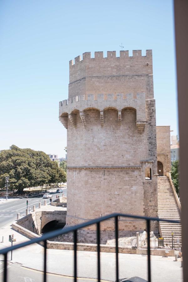 Myr Puerta Serranos Valensiya Dış mekan fotoğraf