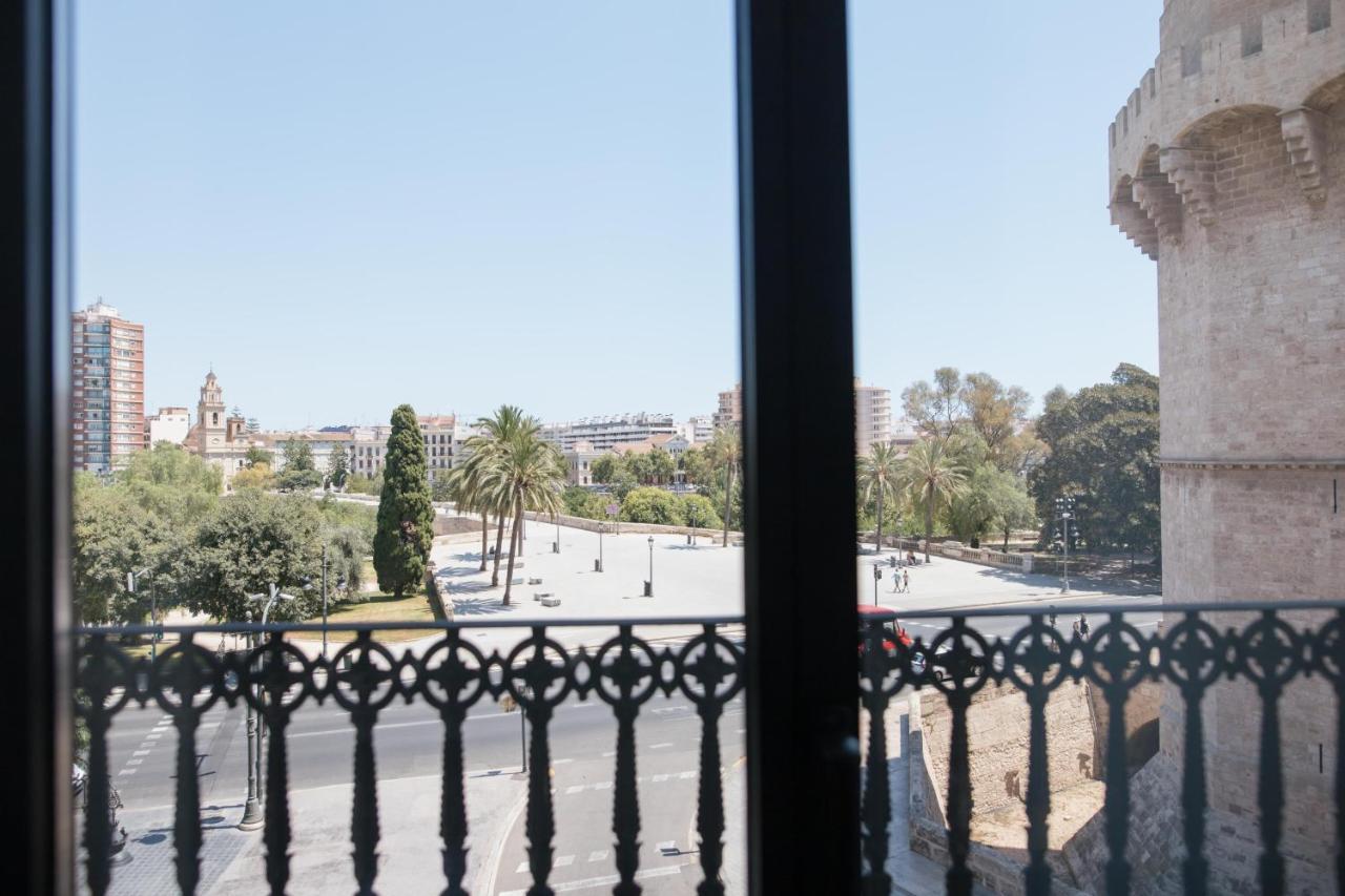 Myr Puerta Serranos Valensiya Dış mekan fotoğraf